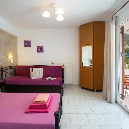 Villa Dimitris Apartments & Bungalows Frinion Exterior photo