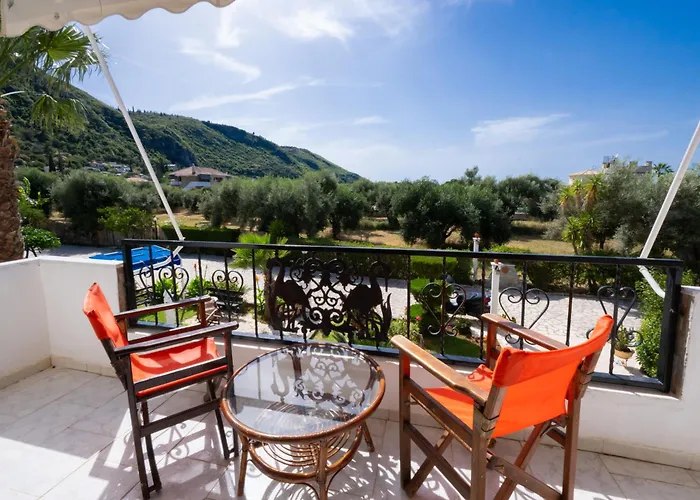 Villa Dimitris Apartments & Bungalows